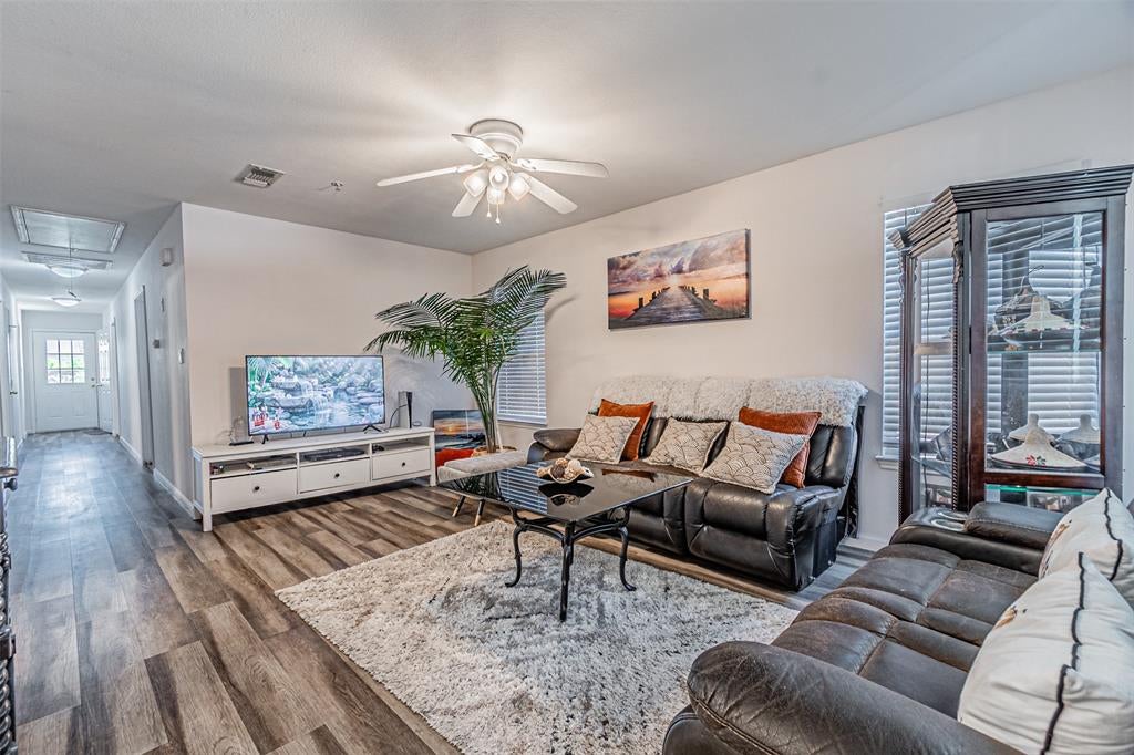 1109 East Ave, Plano, TX 75074 photo