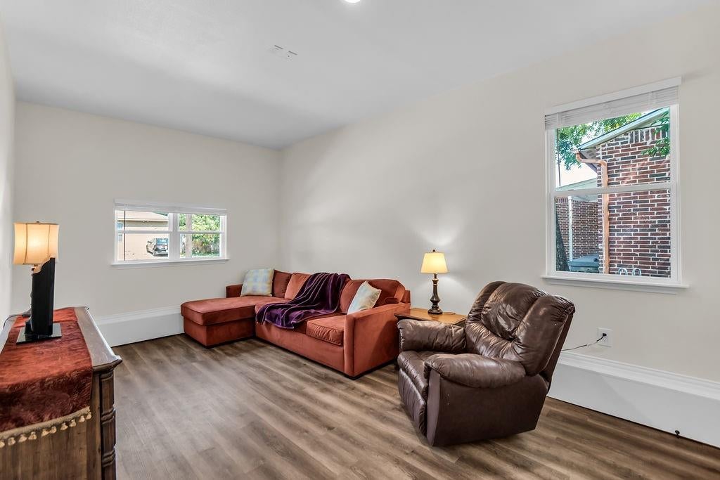 2705 Brockbank Dr, Irving, TX 75062 photo