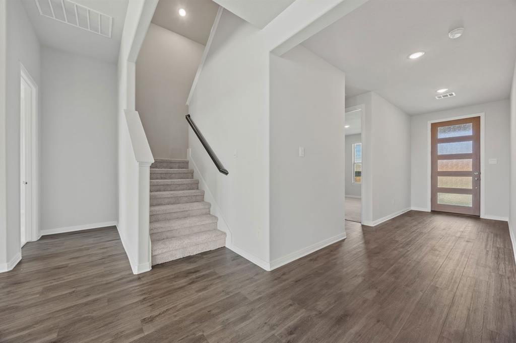 1502 Red Clover Ave, Van Alstyne, TX 75495 photo