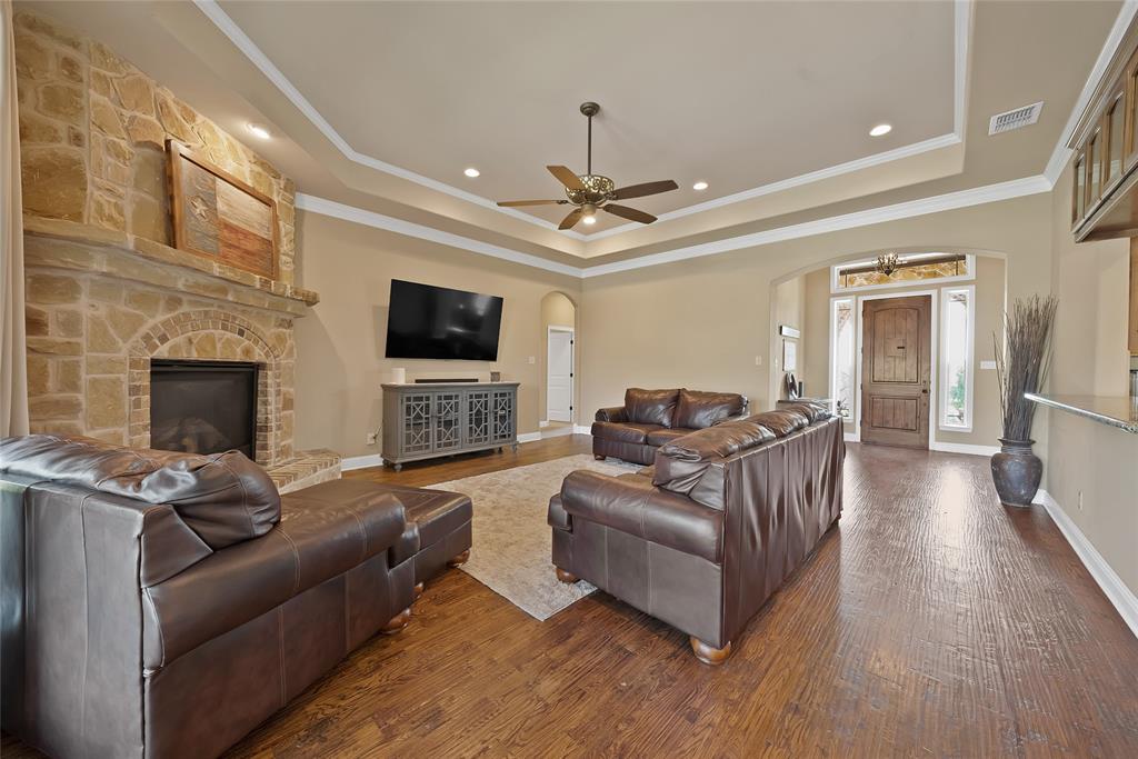 220 Pinnacle Peak Ln, Weatherford, TX 76087 photo