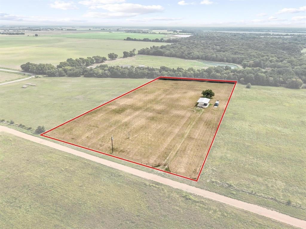 1362 County Road 2850, Honey Grove, TX 75446