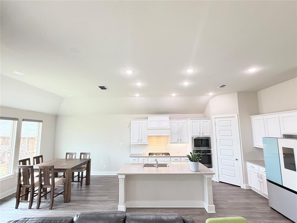 5873 Turner May Dr, Fort Worth, TX 76126 photo