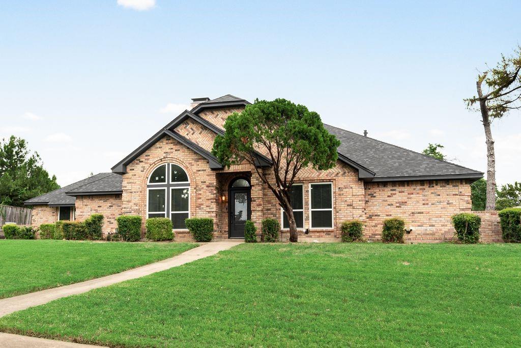 915 Greenbriar Ln, Duncanville, TX 75137 photo
