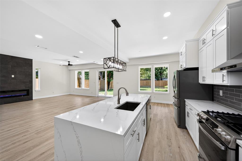 4128 Pluto St, Dallas, TX 75212 photo