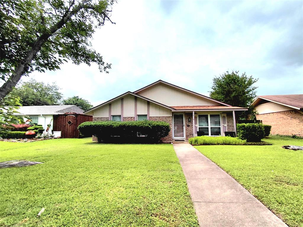 1418 Whiteoak Dr, Garland, TX 75040