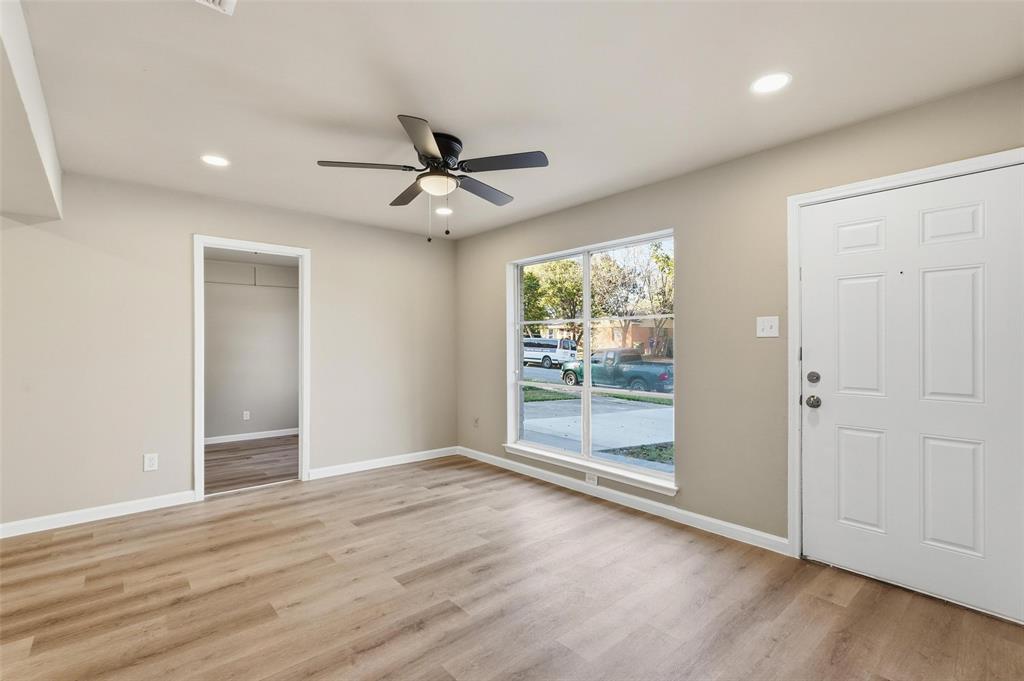 1118 Richard Dr, Garland, TX 75040 photo