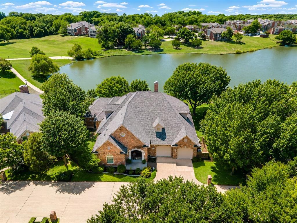 5974 River Bend Dr, Benbrook, TX 76132 photo