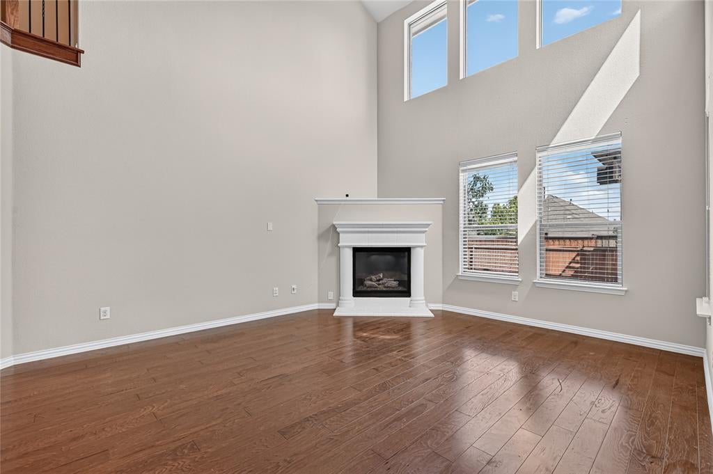 1049 Chickasaw Dr, Carrollton, TX 75010 photo