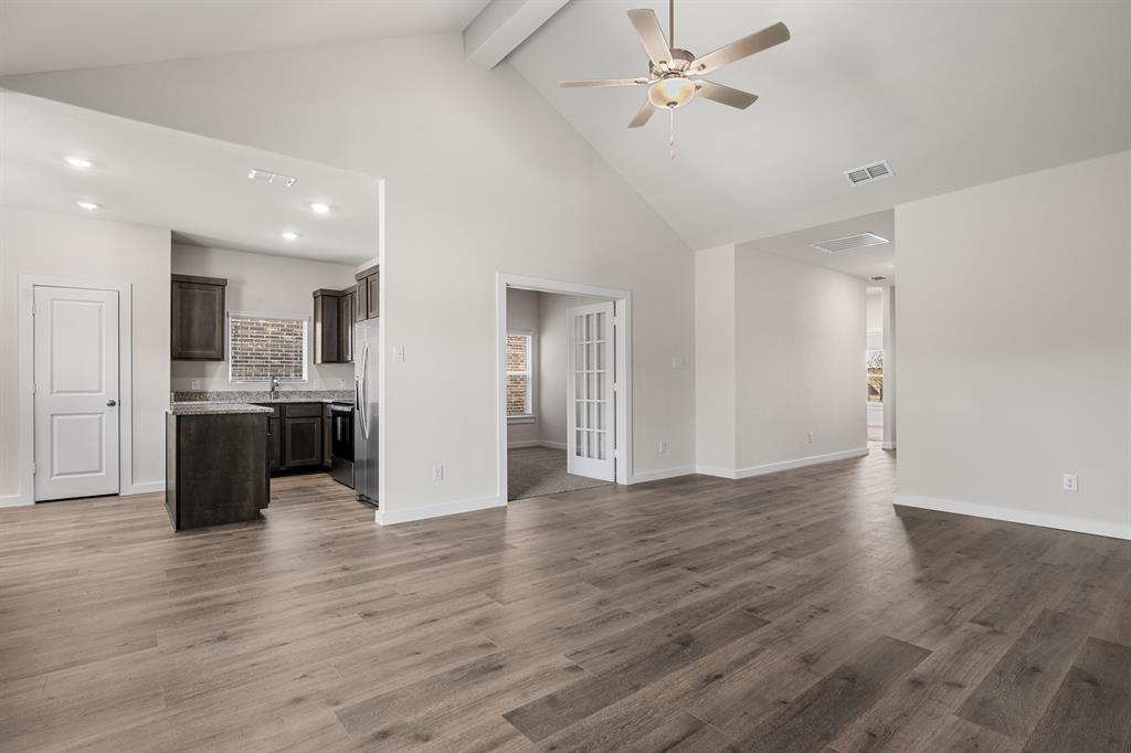 1705 Paul Dr, Seagoville, TX 75159 photo
