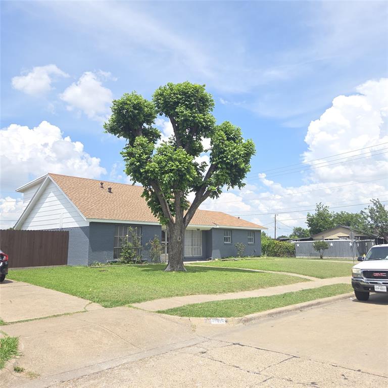 4001 Burning Tree Ln, Garland, TX 75042 photo