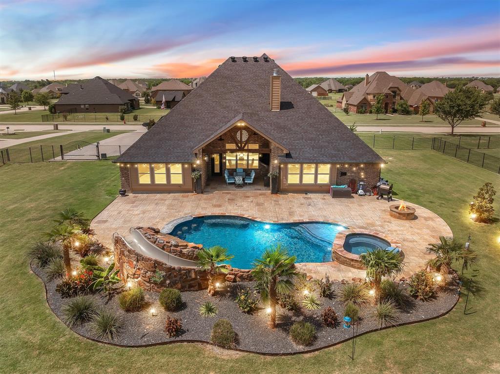 413 Cattle Barron Dr, McLendon Chisholm, TX 75032 photo