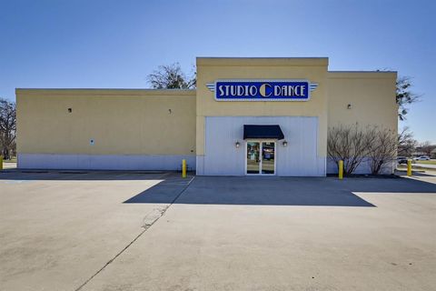 Business in Burleson TX 120 NW Newton Drive.jpg