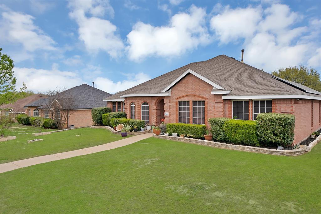 1625 Deer Creek Dr, Desoto, TX 75115 photo