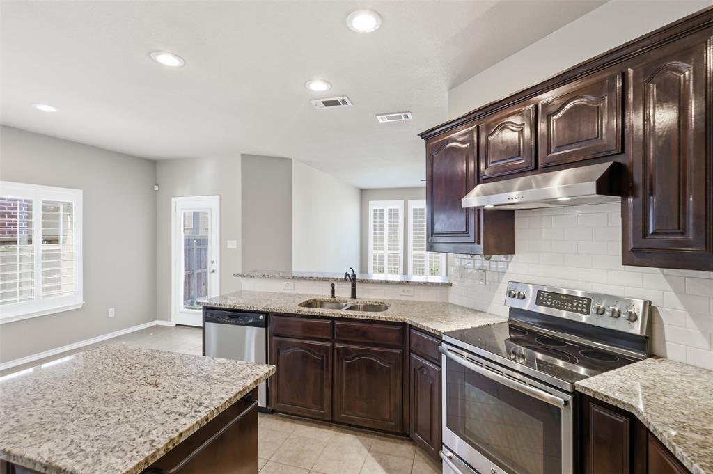 11025 Hawks Landing Rd, Fort Worth, TX 76052 photo
