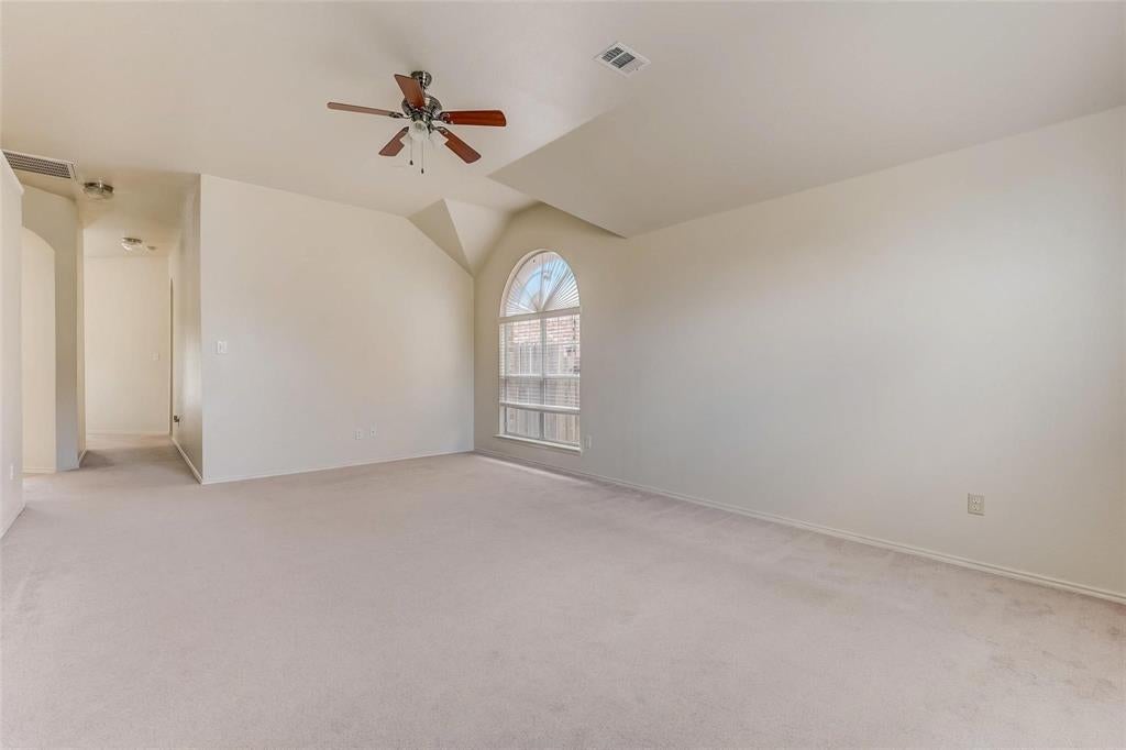 4905 Summer Oaks Ln, Fort Worth, TX 76123 photo