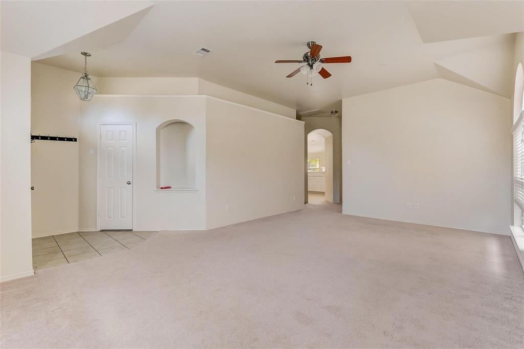4905 Summer Oaks Ln, Fort Worth, TX 76123 photo
