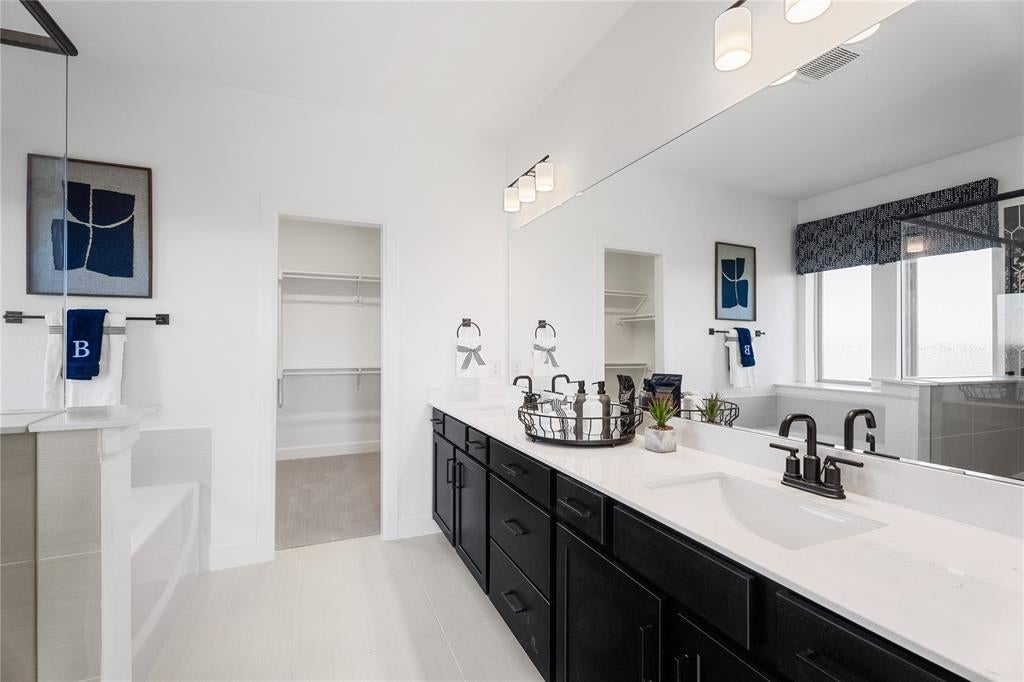 2216 Corbera Dr, Little Elm, TX 75068 photo