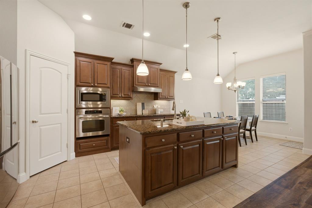 15841 River Glen Dr, Frisco, TX 75035 photo