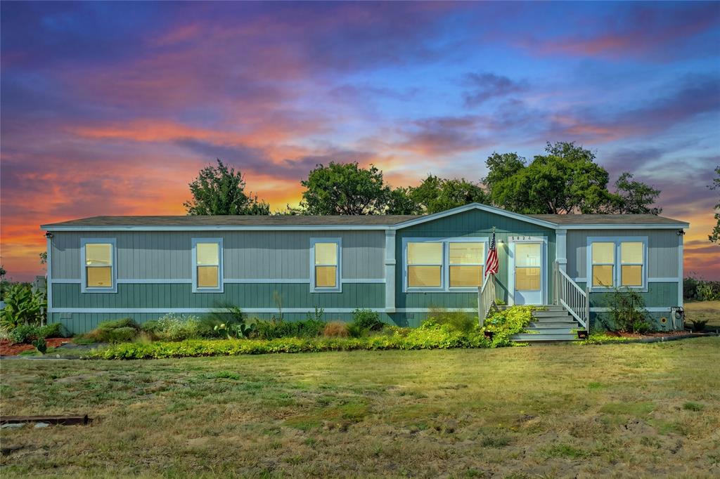 5024 Dove St, Greenville, TX 75401