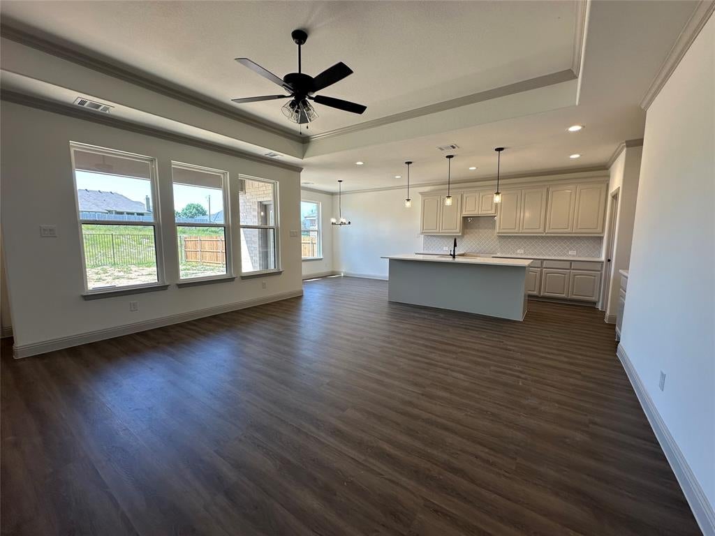 2007 Belle Lagos Ln, Cleburne, TX 76033 photo