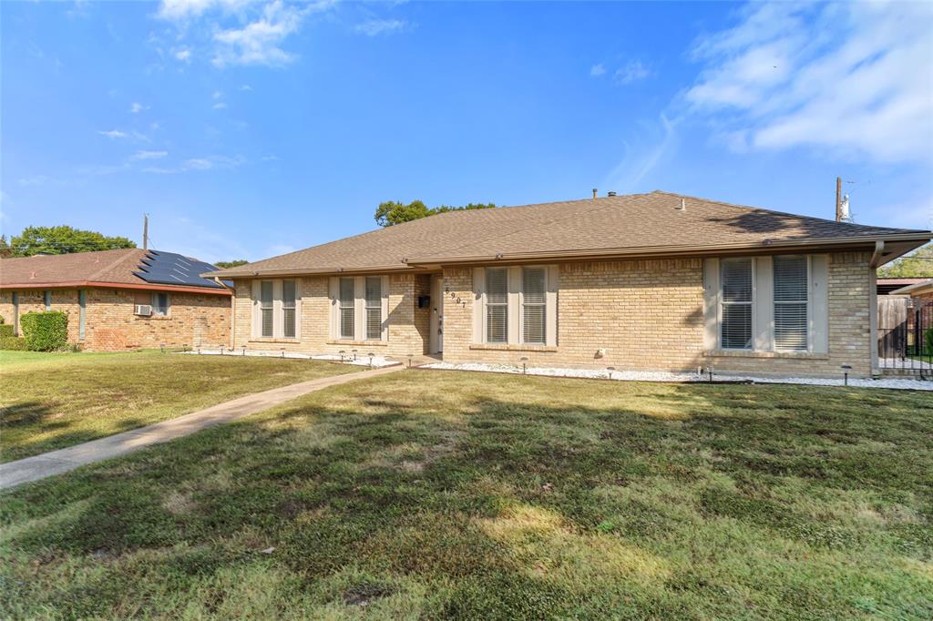 6907 Pickrell Dr, Dallas, TX 75227 photo