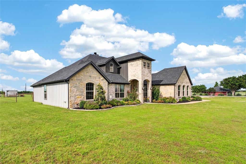 1705 S Farm To Market Road 1752, Savoy, TX 75479 photo
