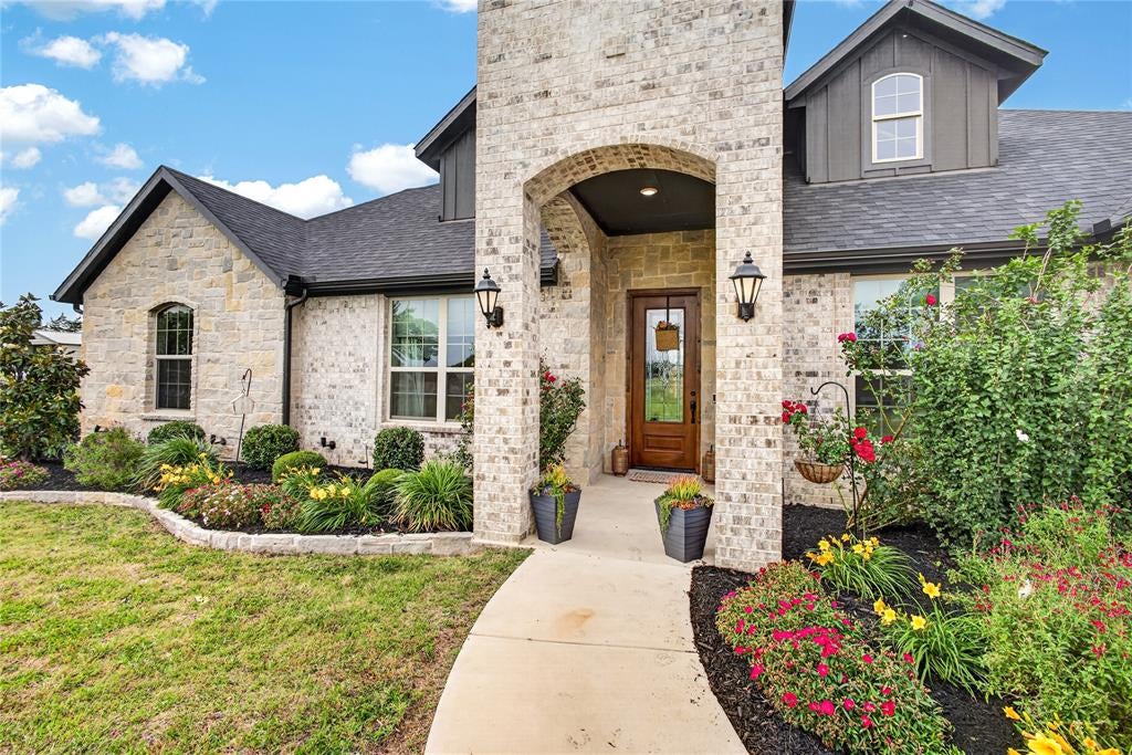 1705 S Farm To Market Road 1752, Savoy, TX 75479 photo