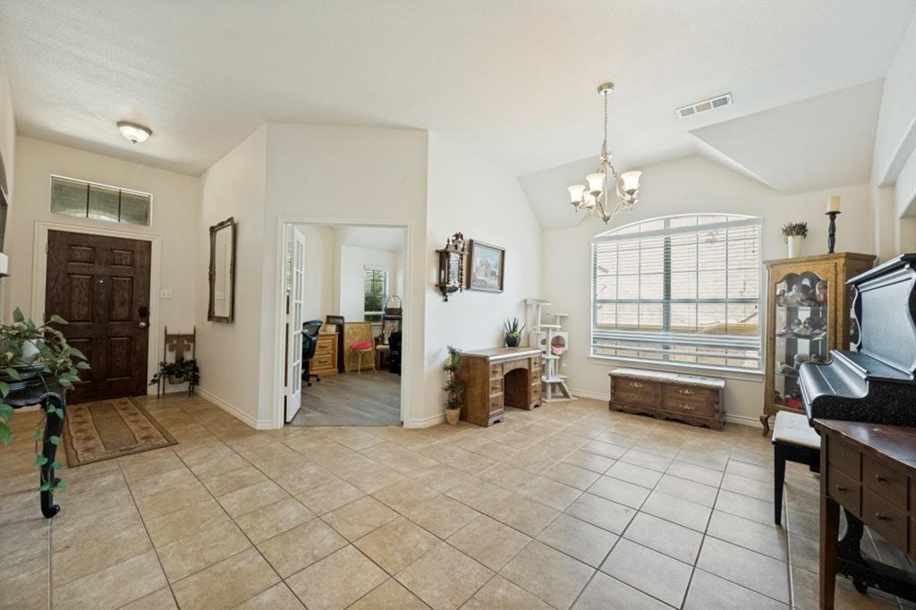 6133 Lamb Creek Dr, Fort Worth, TX 76179 photo