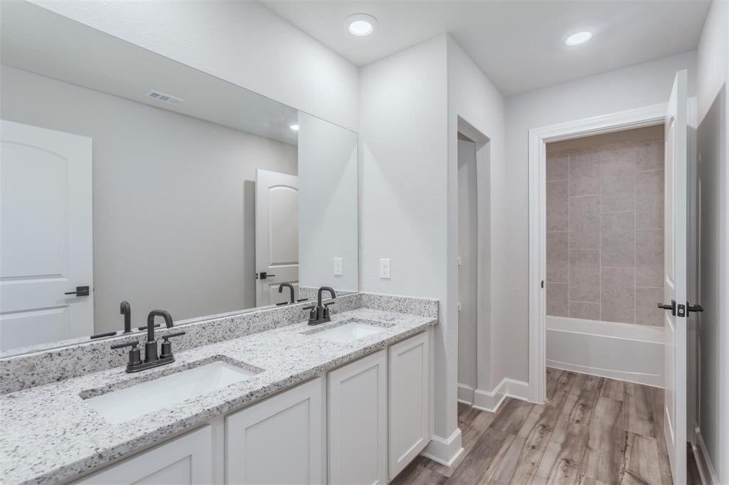 2100 Brentwood Dr, Anna, TX 75409 photo