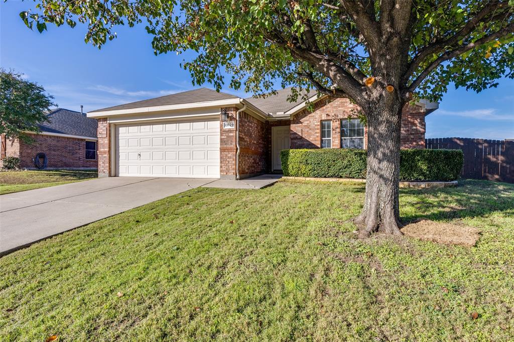 13729 Village Vista Dr, Fort Worth, TX 76052 photo