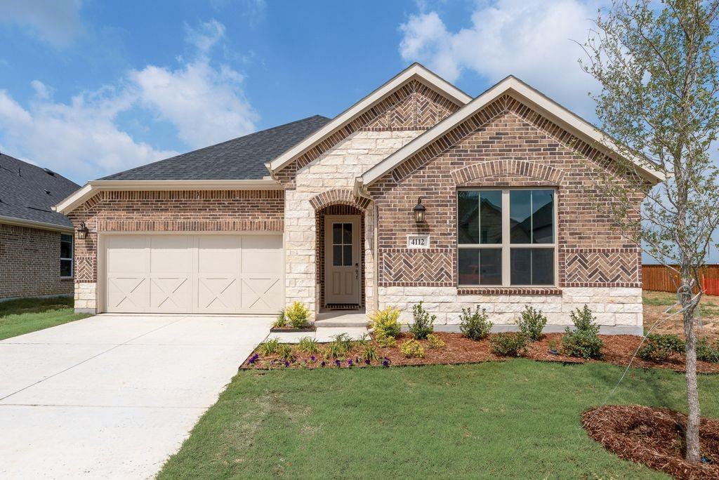 4112 Blackbird Ave, Little Elm, TX 75068