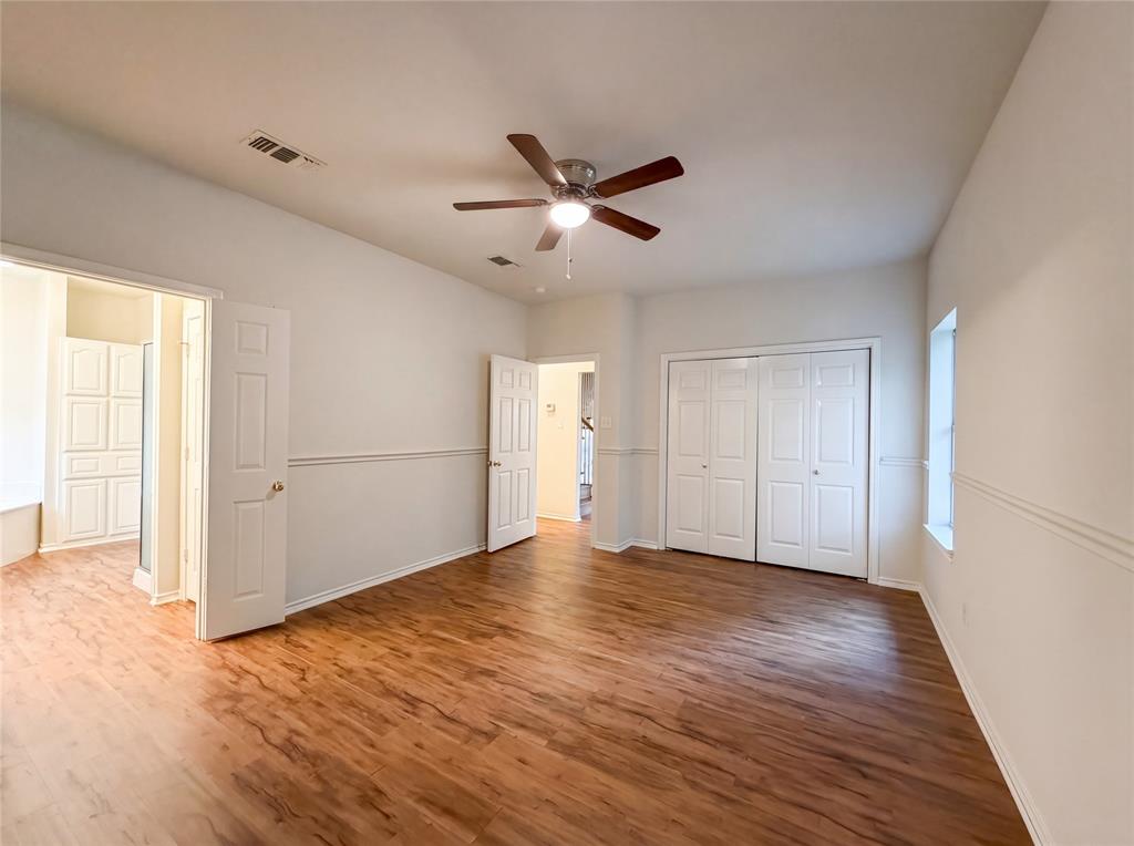 6218 Kingswood Dr, Arlington, TX 76001 photo
