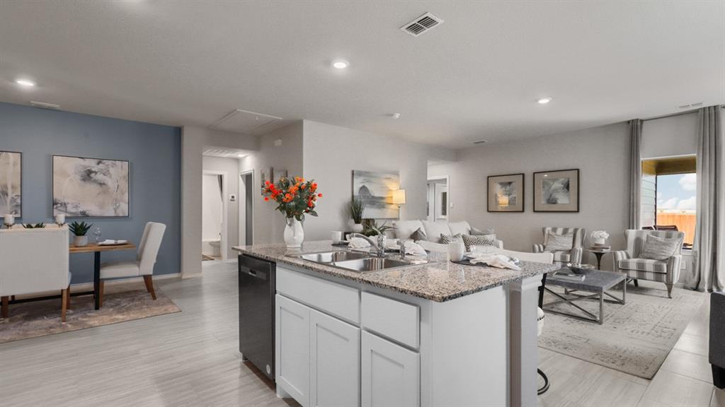 8417 Bluebonnet Bend Rd, Fort Worth, TX 76131 photo