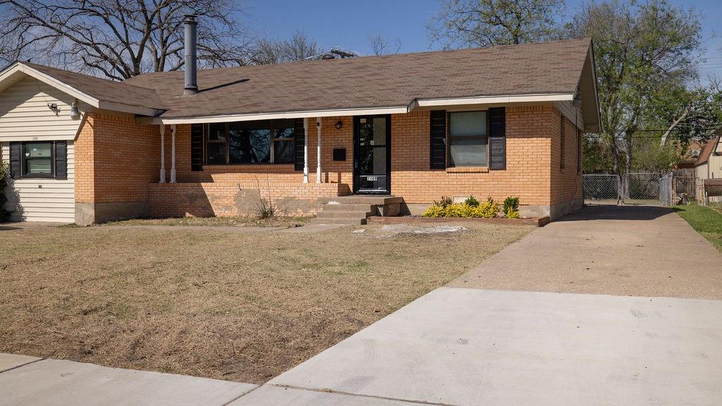 2409 Materhorn Dr, Dallas, TX 75228