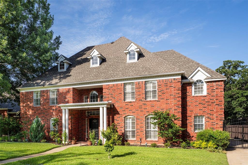 7206 Forestwind Ct, Arlington, TX 76001 photo