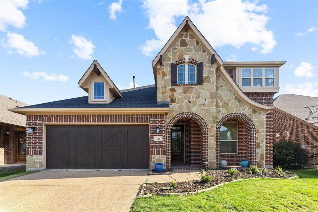 724 Marietta Ln, Aubrey, TX 76227 photo