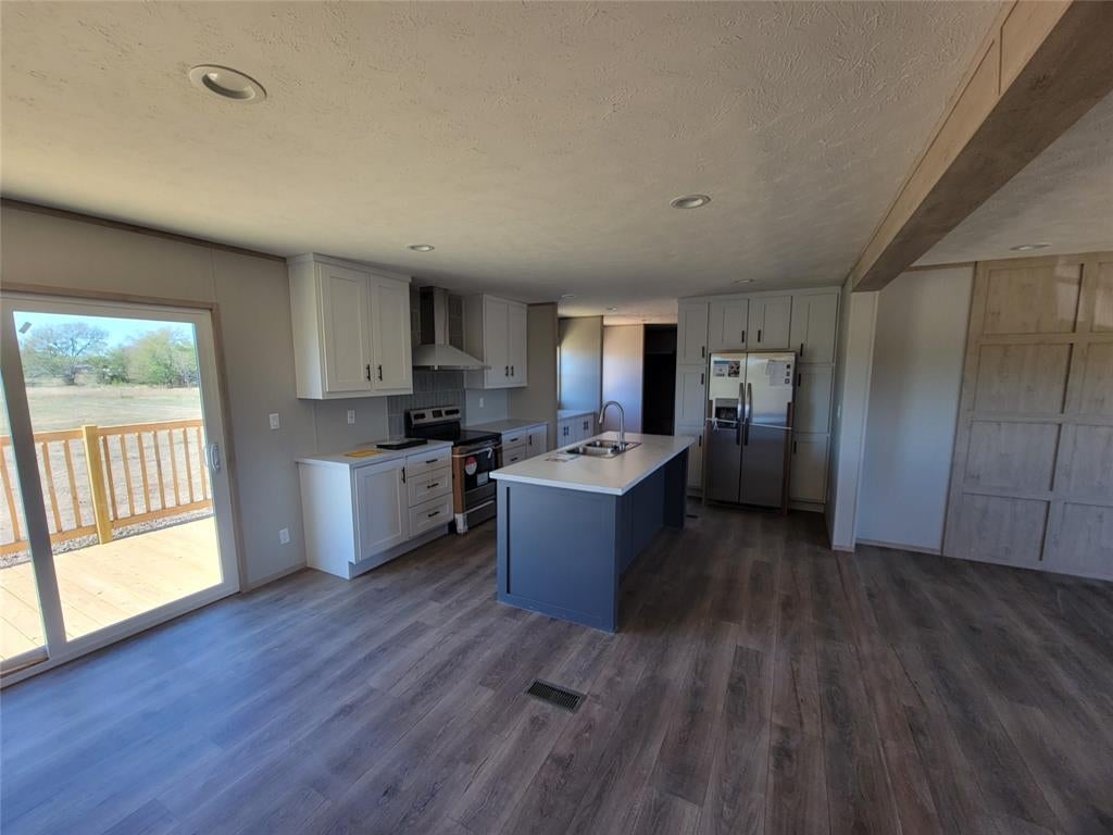 387 Duvall St, Bonham, TX 75418 photo