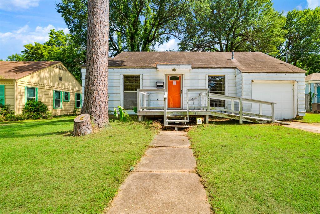 2106 Cleveland St, Paris, TX 75460