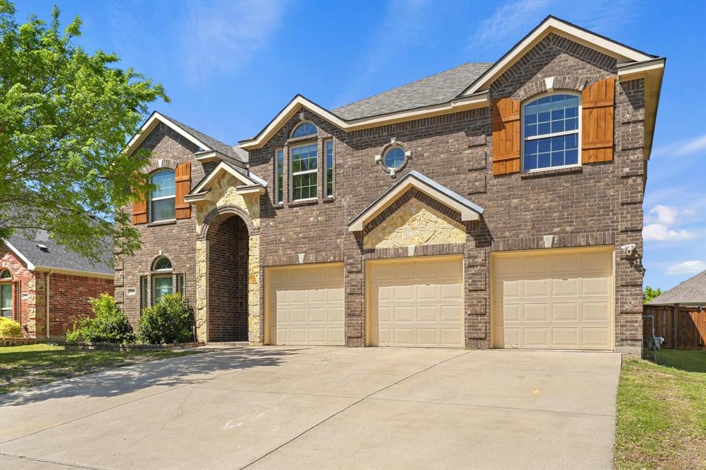 2824 Pino, Grand Prairie, TX 75054