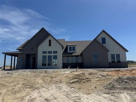Single Family Residence in Weatherford TX 560 Aermotor Loop.jpg