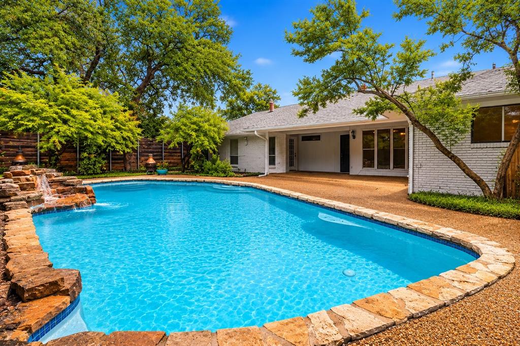 6908 Heatherknoll Dr, Dallas, TX 75248 photo