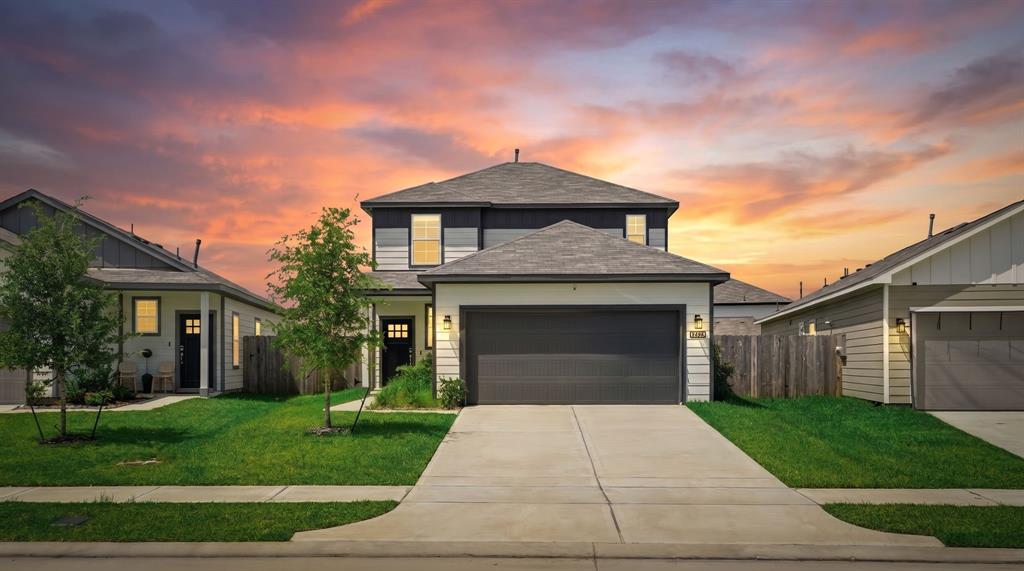 17354 Gentle Doves Ln, Waller, TX 77484