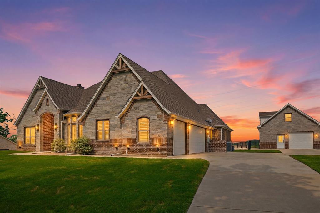 318 Arapahoe Rdg, Weatherford, TX 76087
