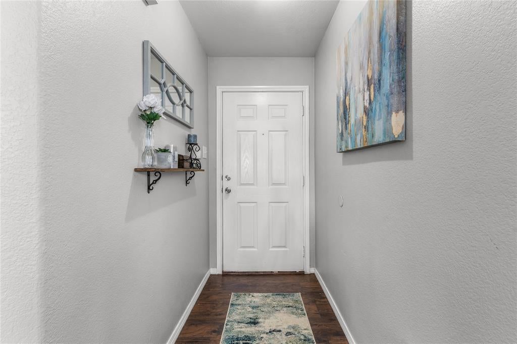 1225 Glencoe Dr, Glenn Heights, TX 75154 photo