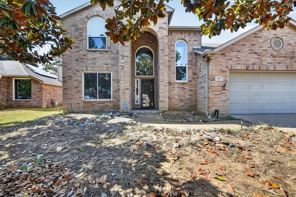 1515 Nightingale Ln, Corinth, TX 76210