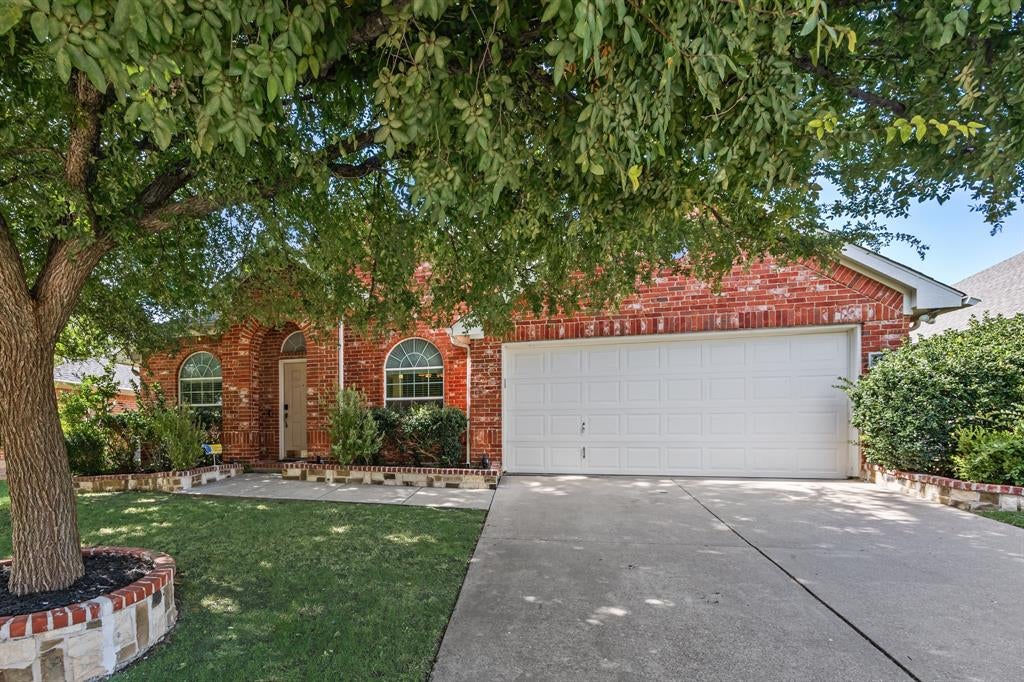 5428 Post Ridge Dr, Fort Worth, TX 76123