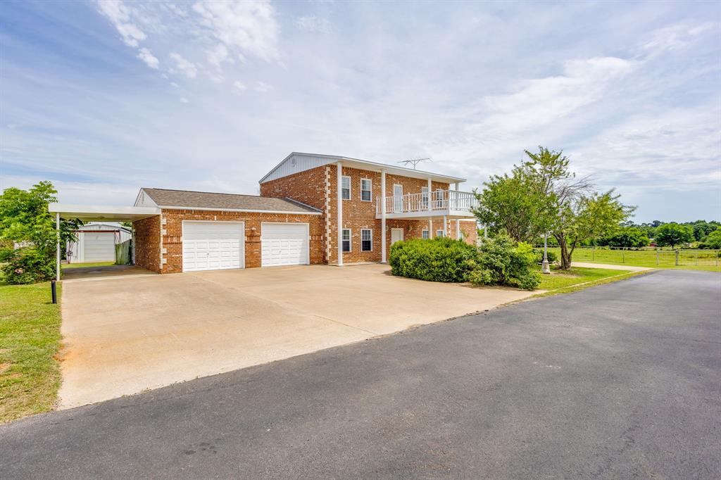 807 Caddo Rd, Joshua, TX 76058 photo