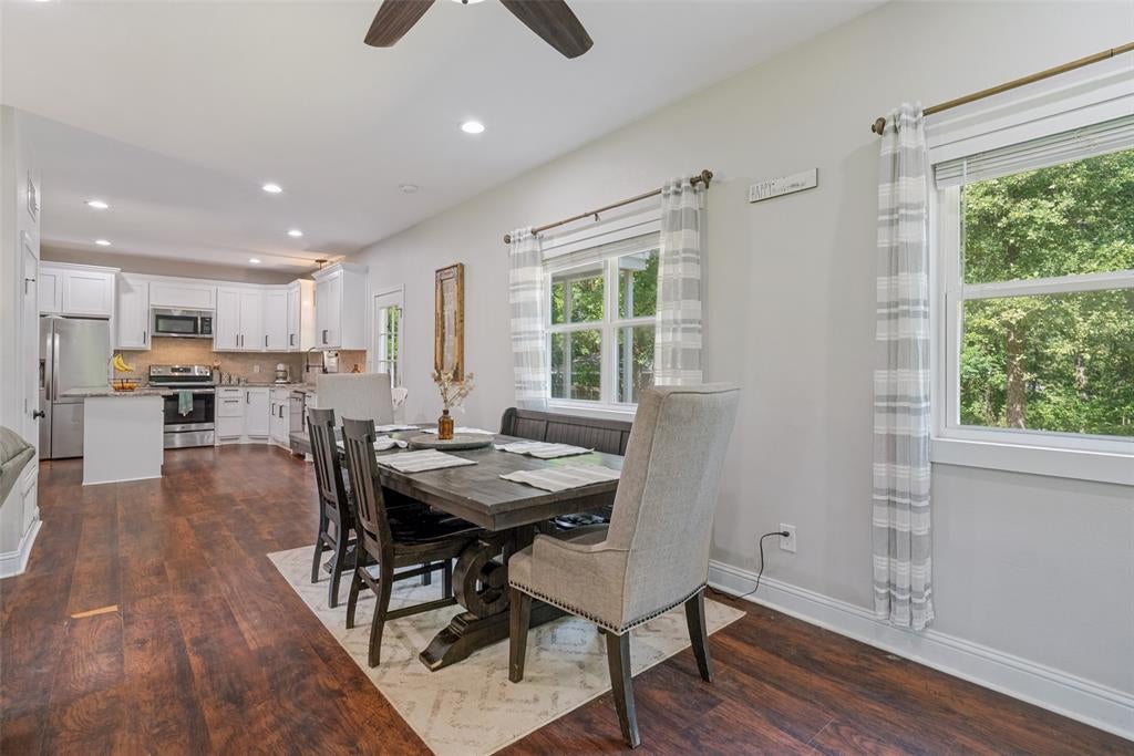 2341 Oak Leaf Trl, Cleburne, TX 76031 photo