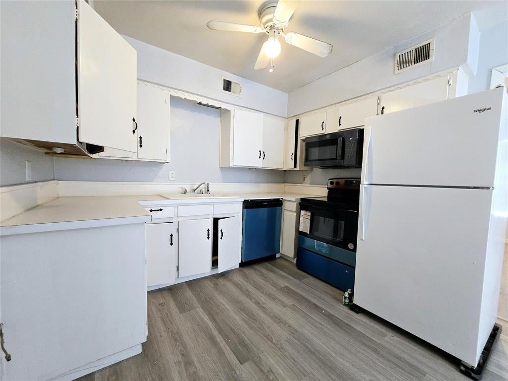 902 Spring Valley Plz, Richardson, TX 75080 photo