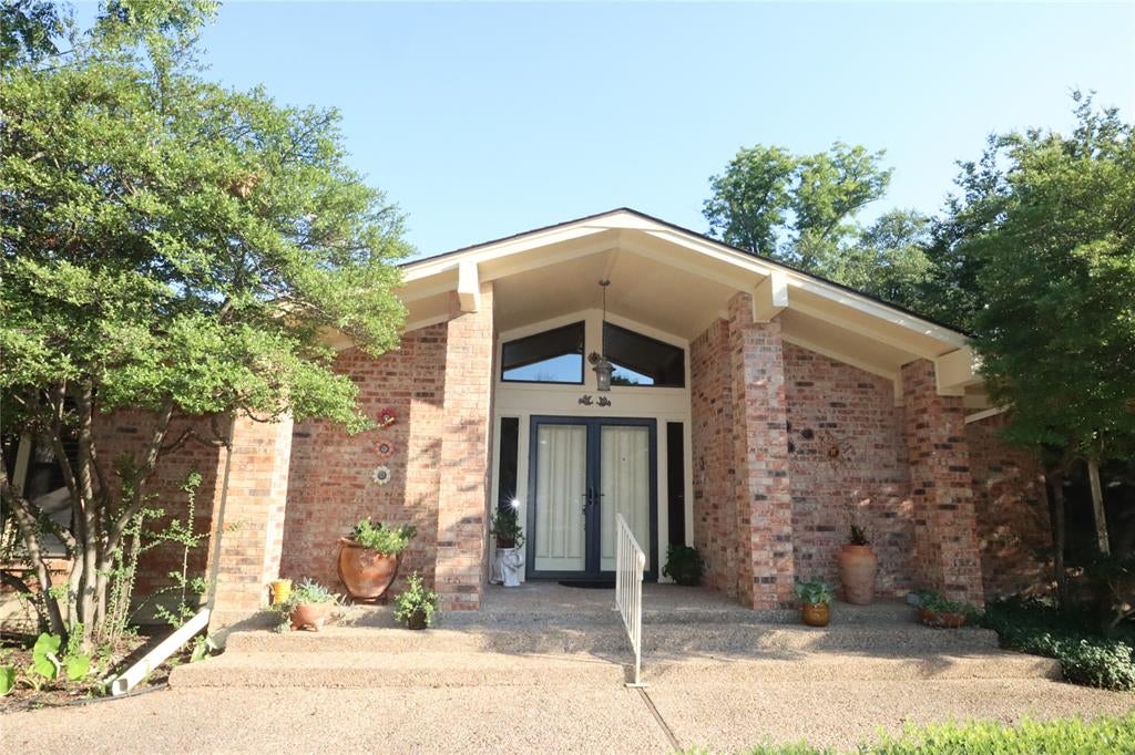 5421 Benbridge Dr, Fort Worth, TX 76107 photo